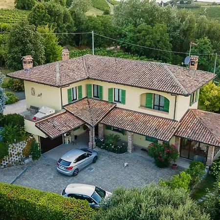 Ferienhaus Cascina Albarella Canelli