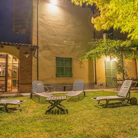 Semesterbostad Cascina Albarella Canelli