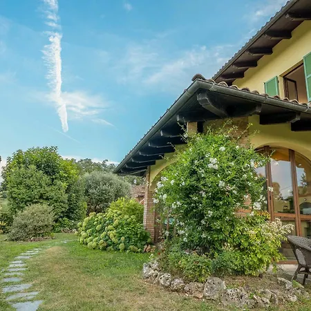 Cascina Albarella * Canelli