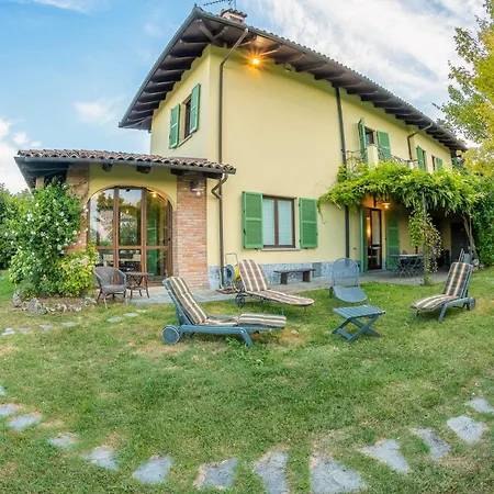 Semesterbostad Cascina Albarella Canelli