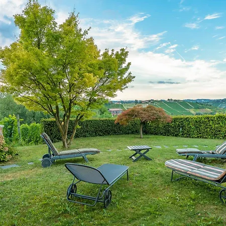 Semesterbostad Cascina Albarella